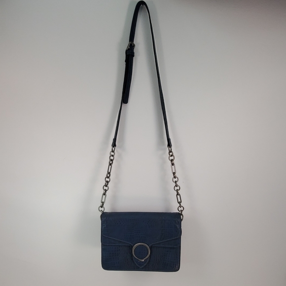 LILY AND IVY SNAKE CROSS BODY BAY LIGHT NAVY 👍👍 - Picture 1 of 7